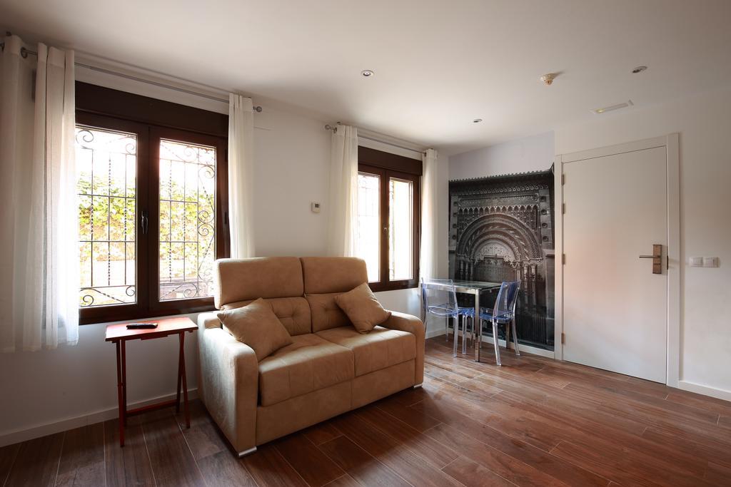 Fuente Toran Apartamentos Теруел Екстериор снимка