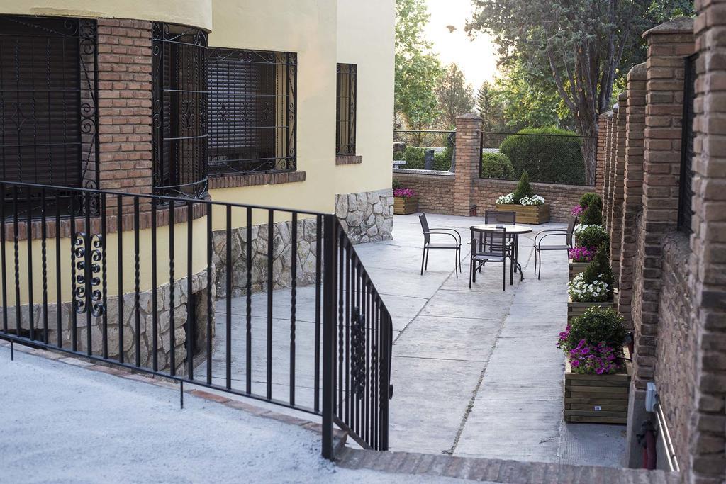 Fuente Toran Apartamentos Теруел Екстериор снимка